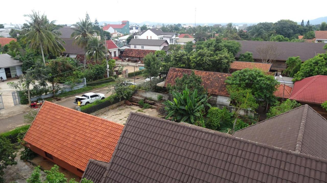 Yangsinghotel Buon Ko Sir Buitenkant foto